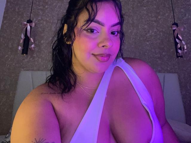 AmarantaCarey - Live Sex Cam - 27677528