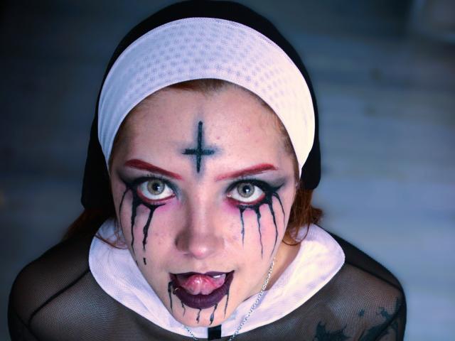 EmmaThomsonn - Live porn &amp; sex cam - 27690702