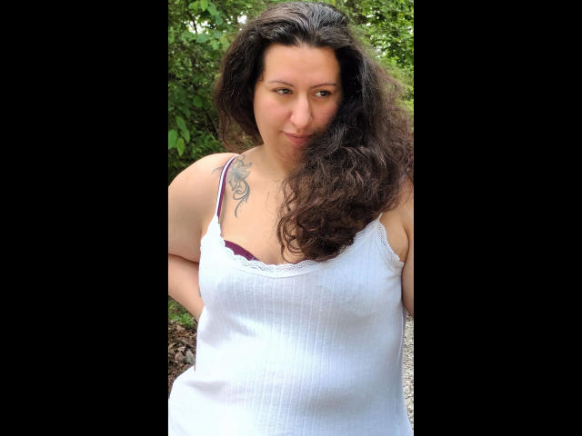 Linasardi-hot - Live porn &amp; sex cam - 27690947