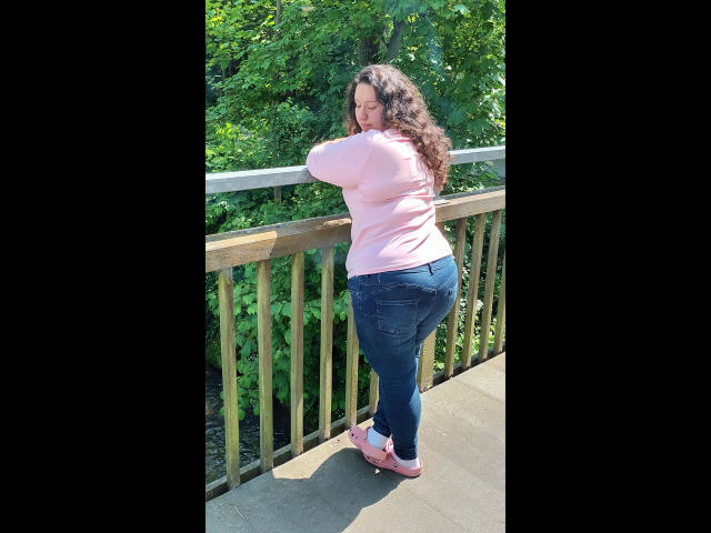 Linasardi-hot - Live sex cam - 27690975