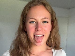 juliamey-hot