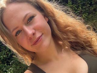 juliamey-hot
