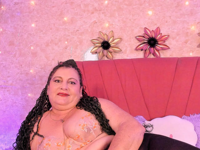 PalomaLombardi - Live porn &amp; sex cam - 27711856