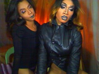 TwoFetishLeather - Live cam sex with this Trans couple 
