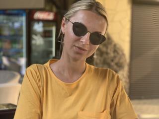 BelleLisaG - Live sex cam - 27721733