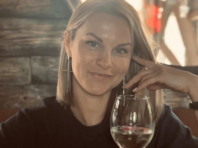 BelleLisaG - Sexe cam en vivo - 27721894