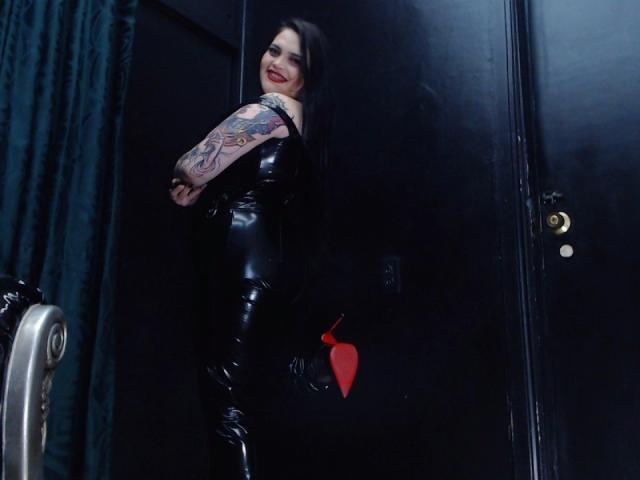 MaeveBorch - Live porn &amp; sex cam - 27725541