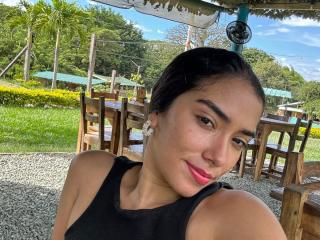 SharonKlart - Live Sex Cam - 27741417