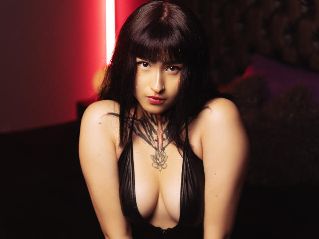 NikiEvans - Sexe cam en vivo - 27742278