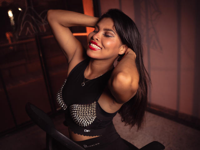 MarceBetancur - Live sexe cam - 27747164