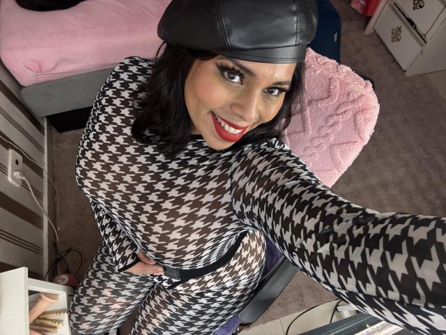 Chili - Live sex cam - 27761857