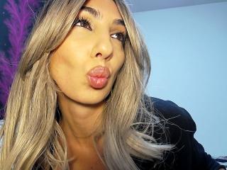 BrunetteBabe69 - Live porn &amp; sex cam - 27763761