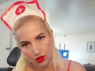 GiuliaAddams - Sexe cam en vivo - 27764762