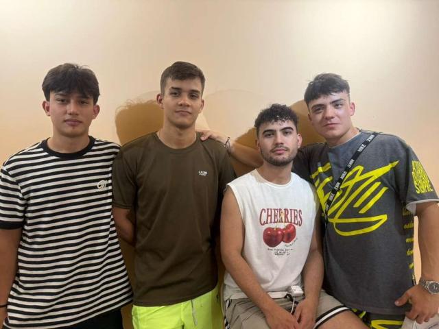 SpaceMen69 - Live sexe cam - 27773463