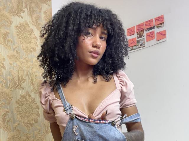 CinthiaWalker - Live Sex Cam - 27787469