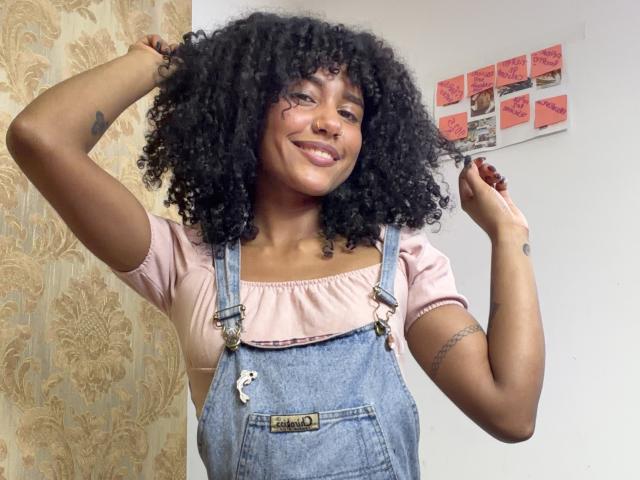 CinthiaWalker - Live sex cam - 27787475