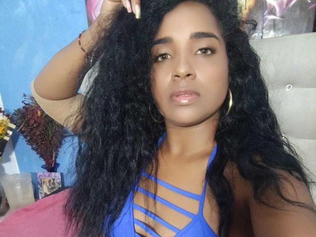 selenabrowny - Live porn &amp; sex cam - 27788177