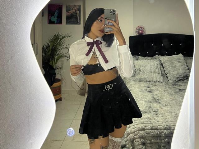SalomeMille - Live sexe cam - 27789692
