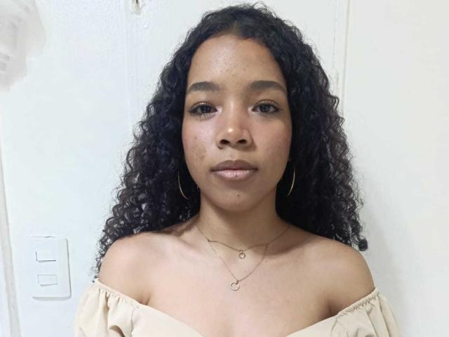 BettyBrunette69 - Live porn &amp; sex cam - 27790613