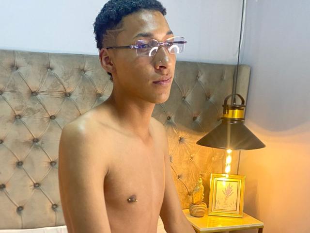 Domminick69 - Sexe cam en vivo - 27792665