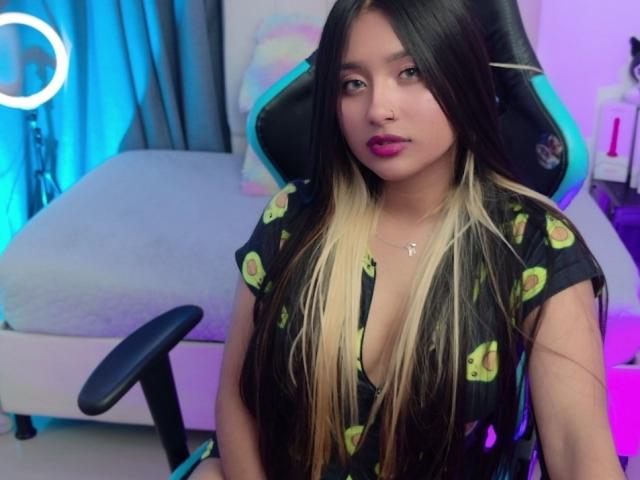 AmmyLewis - Sexe cam en vivo - 27793238