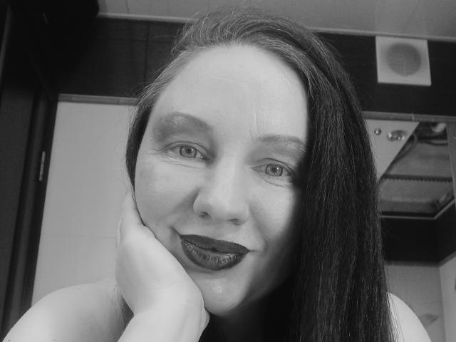 DashaHart - Live Sex Cam - 27800276