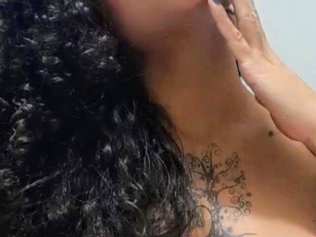 RosannaBlue - Live sex cam - 27802961