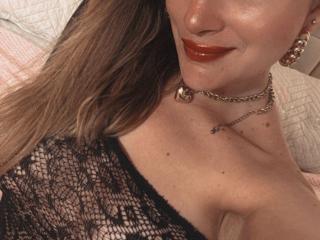 ArianaLu - Sexe cam en vivo - 27805559
