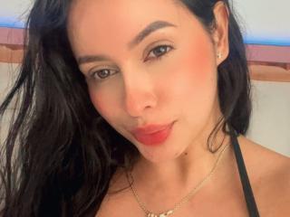 EmilyParkerr - Live porn &amp; sex cam - 27806471