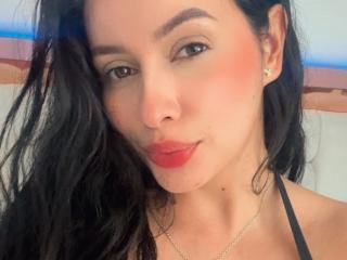 EmilyParkerr - Live porn &amp; sex cam - 27806492