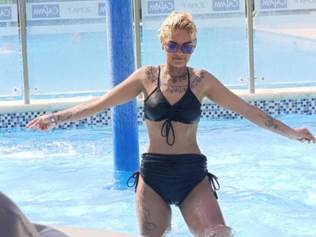 AnaRoa - Live porn &amp; sex cam - 27807335