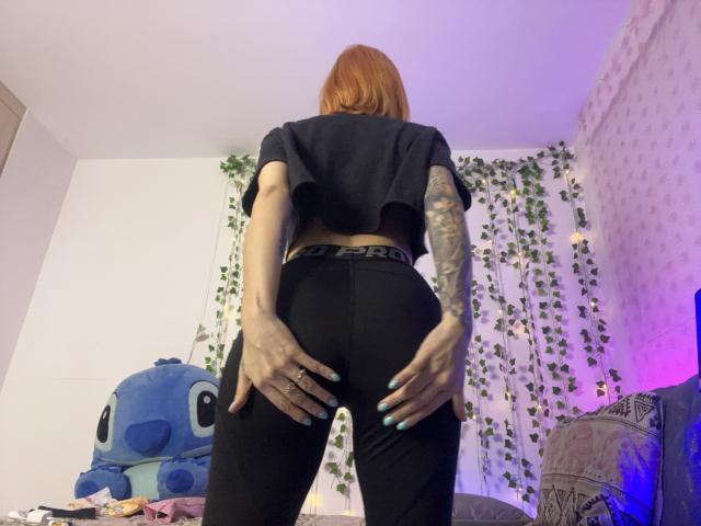 SarahRousen - Live Sex Cam - 27809564