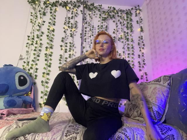 LyssaRou - Live Sex Cam - 27809591