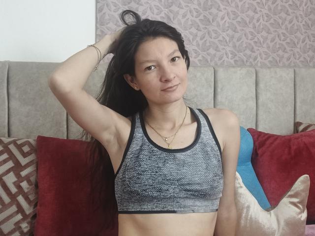 LilyHottie69 - Live porn &amp; sex cam - 27814865