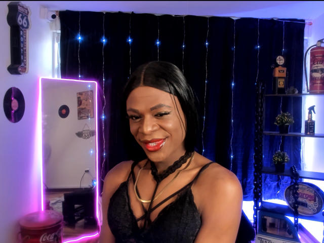 VenusMiller - Live porn &amp; sex cam - 27818987