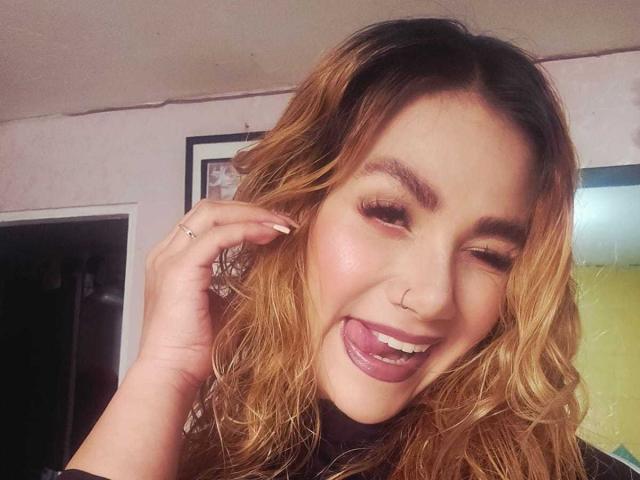 AzhunaStar - Sexe cam en vivo - 27819056