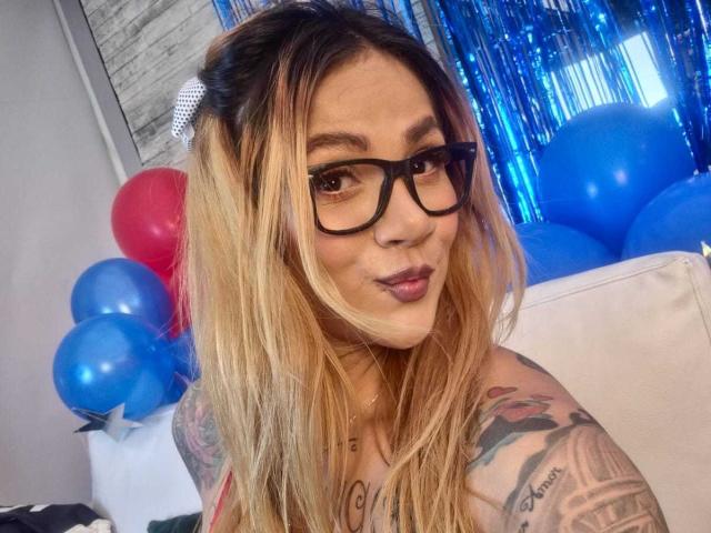 AzhunaStar - Sexe cam en vivo - 27819119