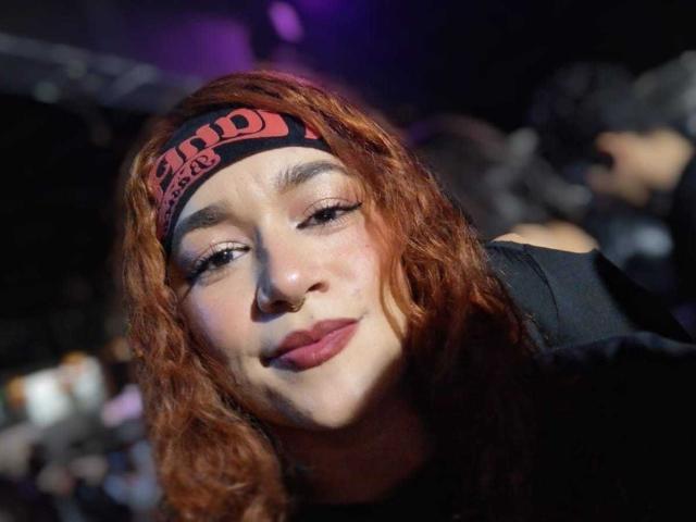 ValeryHilton - Sexe cam en vivo - 27819227