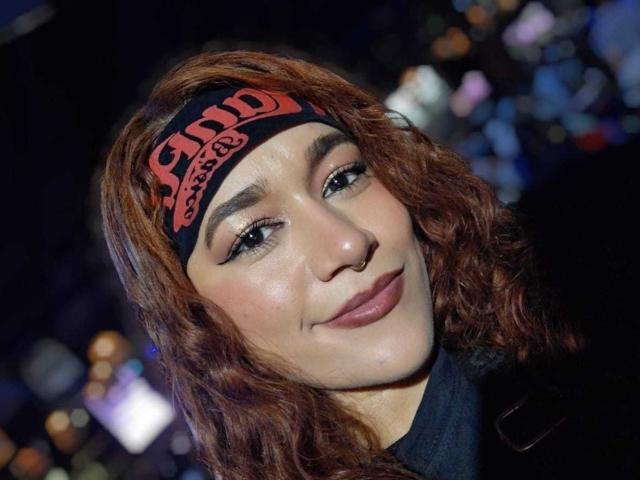 ValeryHilton - Sexe cam en vivo - 27819245