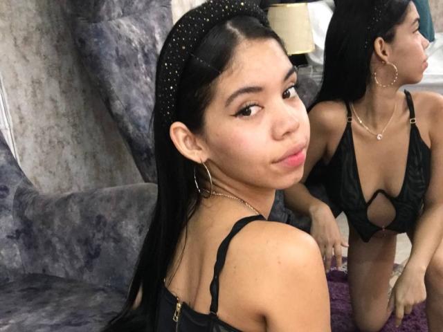 EmaGarces - Live porn &amp; sex cam - 27823829