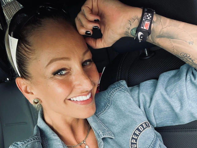 AlphaMaedchen-hot - Live porn &amp; sex cam - 27824870