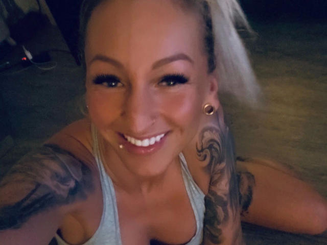 AlphaMaedchen-hot - Sexe cam en vivo - 27824873