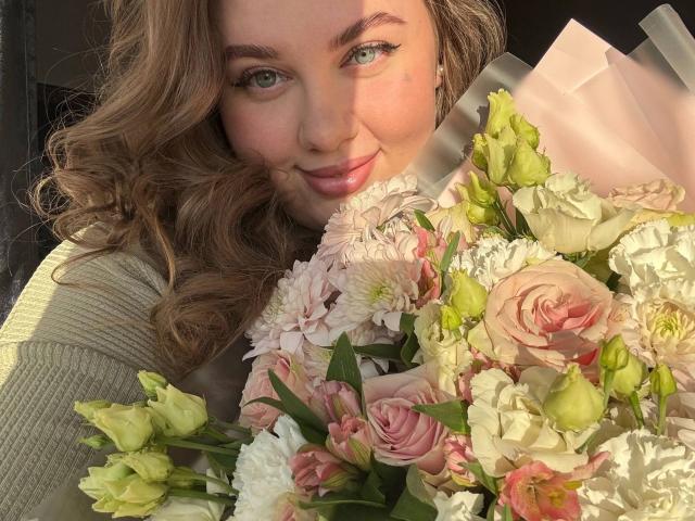 SonyaXWilson - Live porn &amp; sex cam - 27825992