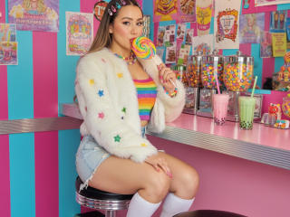 CrystalBenz - Live sex cam - 27829307