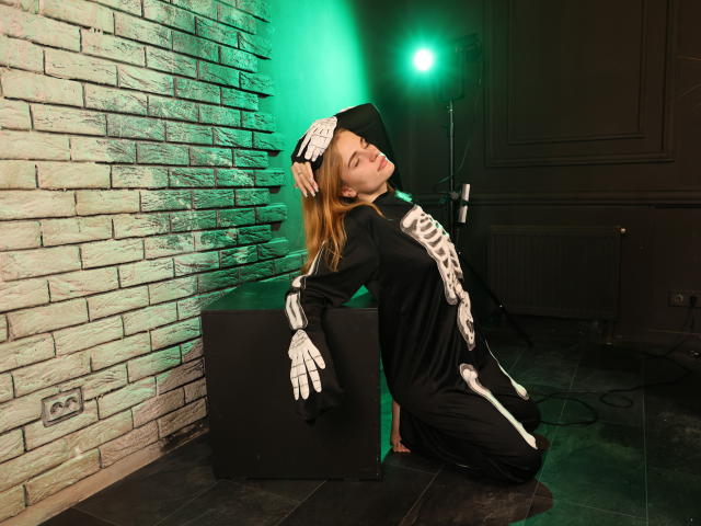 MargaritaKis - Live porn &amp; sex cam - 27829985