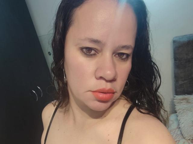 CharllotI - сексуальная веб-камера в реальном времени - 27833741