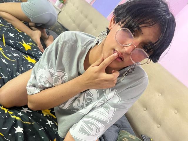 NeonAdonis - Live porn &amp; sex cam - 27835451