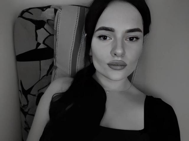 Lulii69 - Live porn &amp; sex cam - 27835697