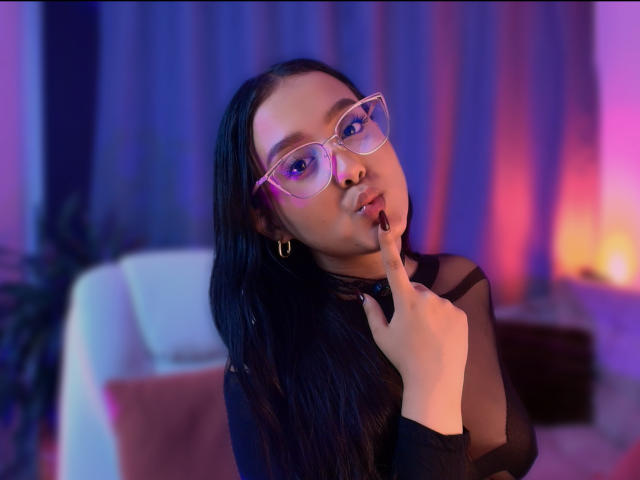 SofiaBrowm - Live porn &amp; sex cam - 27836420