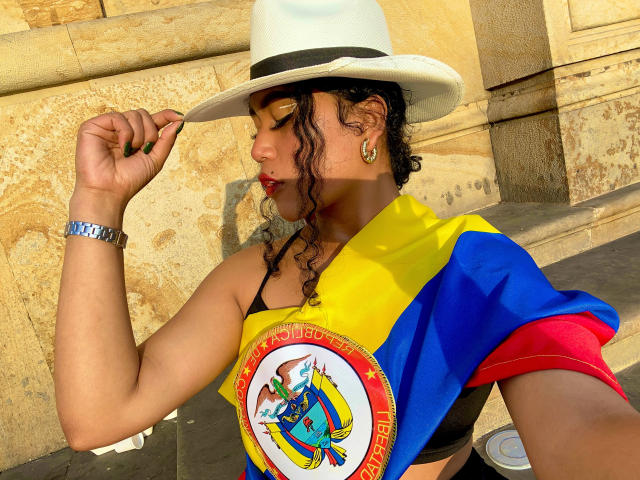 SophieSonyas - Camera khiêu dâm &amp; quyến rũ trực tiếp - 27841925